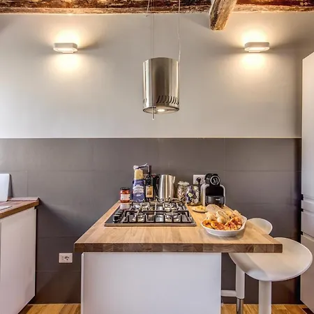 The Spanish Penthouse * Ρώμη
